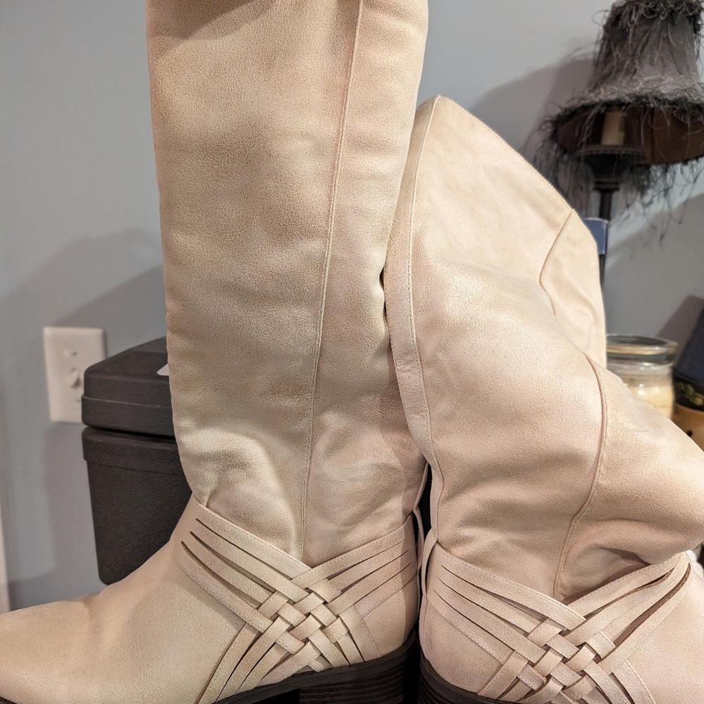 Knee high boots (wide calf)